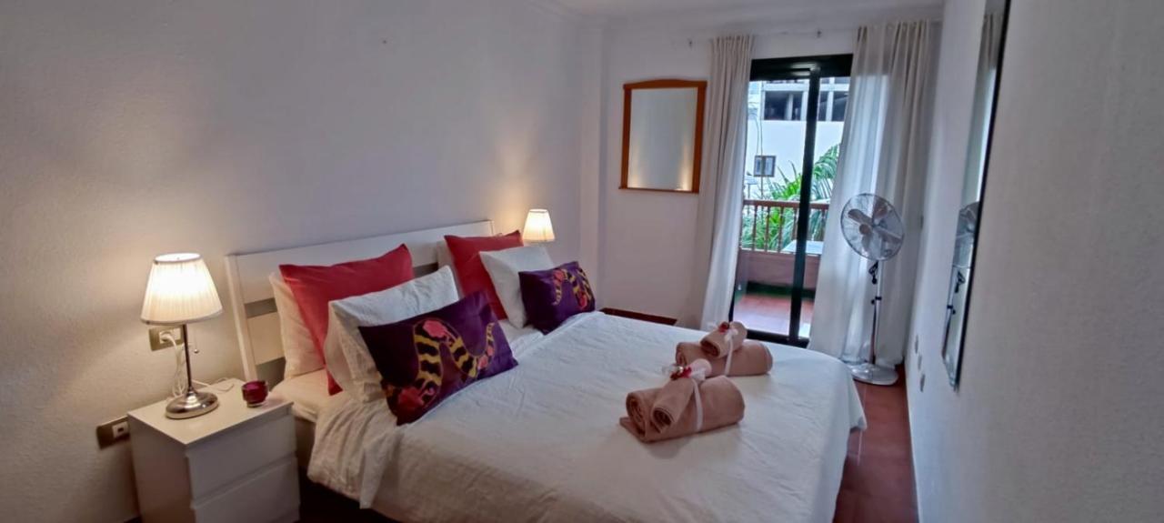 Apartment Los Cristianos Center Bagian luar foto