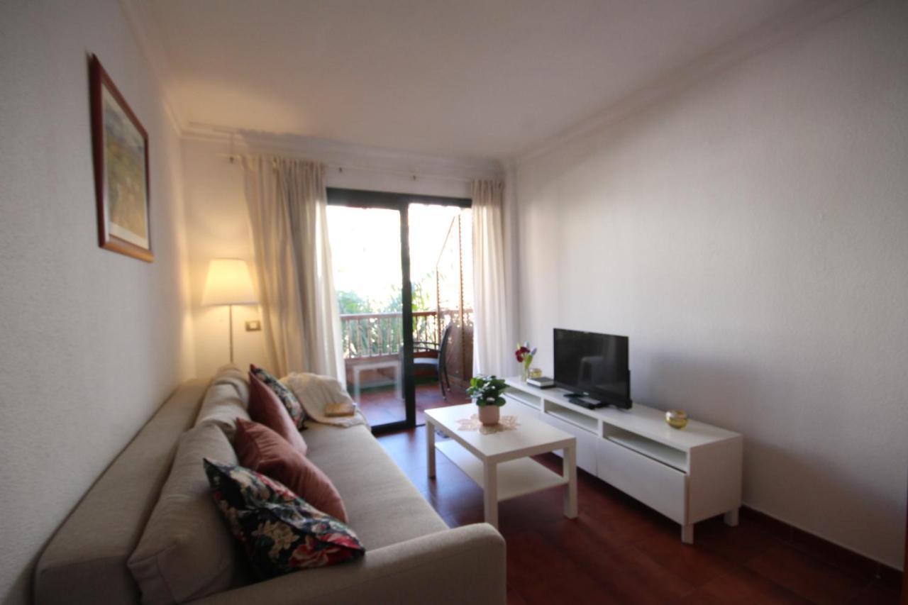 Apartment Los Cristianos Center Bagian luar foto