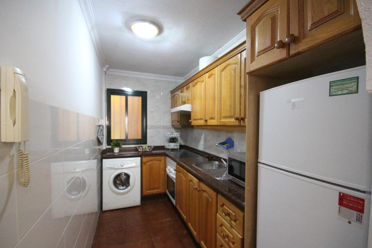 Apartment Los Cristianos Center Bagian luar foto